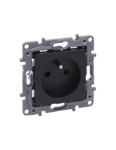 Niloe Selection Gniazdo 2p+z 16A 250V...