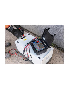 Tester akumulatorów BT-120... 2