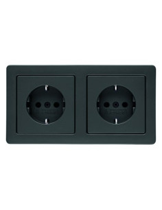 Q.1/Q.3 Gniazdo SCHUKO...